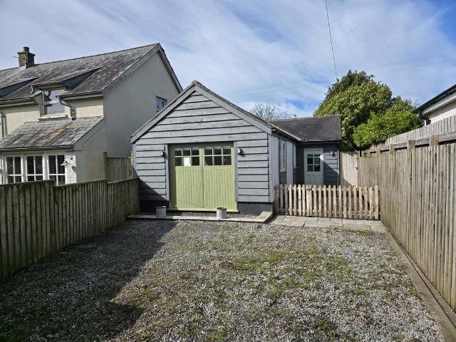 Bungalow for sale in Reynoldston, Wales
