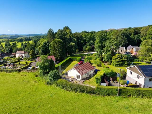 Bungalow for sale in Kilbirnie, Scotland
