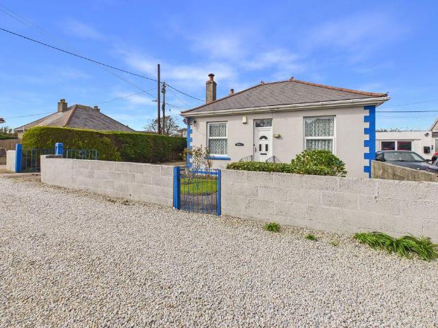 Bungalow for sale in Illogan Highway, Cornwall
