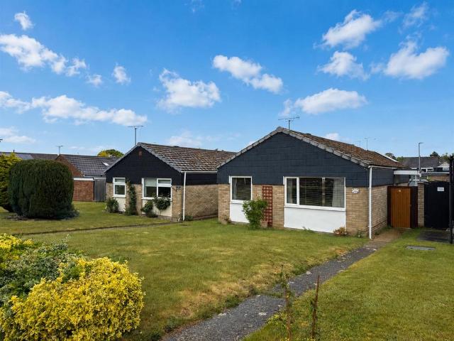 Bungalow for sale in Bedingfield, Suffolk