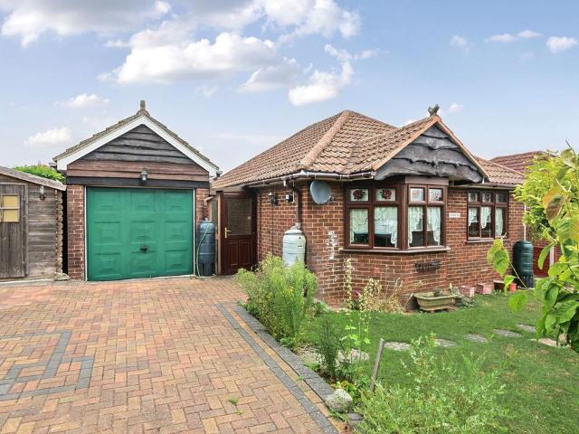 Bungalow for sale in Fareham, Heathfield