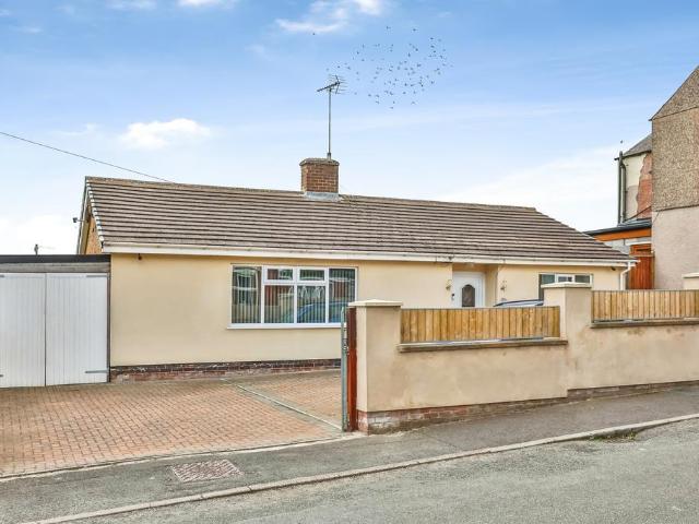 Bungalow for sale in Pinxton, Elmton