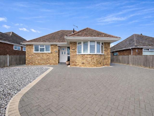 Bungalow for sale in Hythe and Dibden, Ashurst Bridge