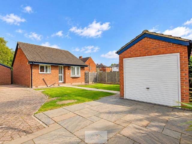 Bungalow for sale in Wales, Rotherham