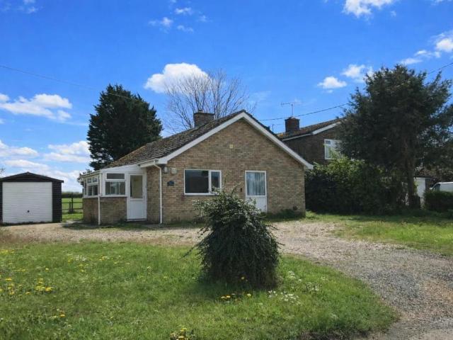 Bungalow for sale in Chedburgh, Suffolk