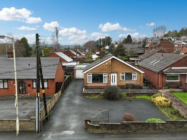 Bungalow for sale in Cheadle, Kingsley Moor