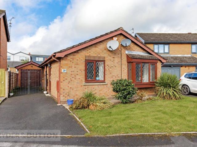 Bungalow for sale in Springhead, Oldham