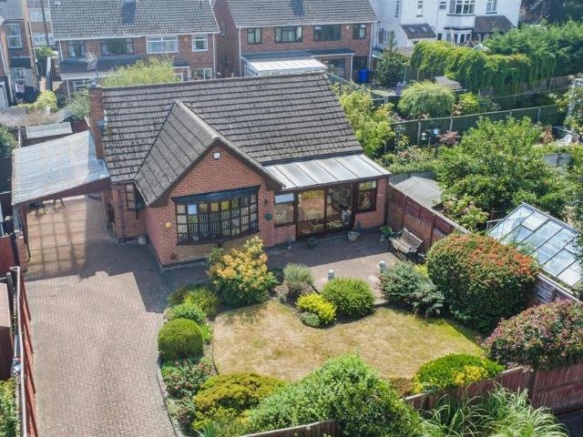 Bungalow for sale in Caldermill, East Midlands