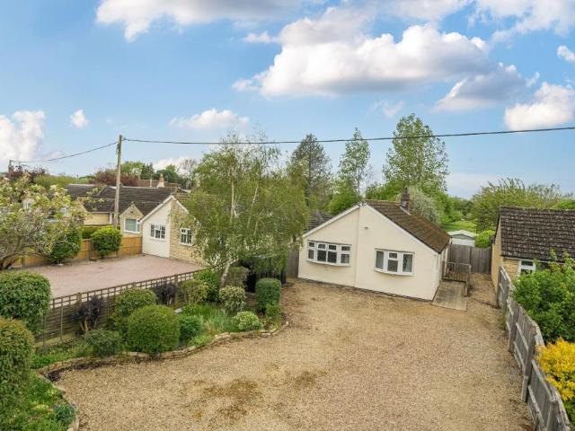 Bungalow for sale in Piddington, Evershot
