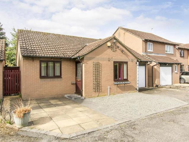 Bungalow for sale in Stanford On Avon, Leicestershire