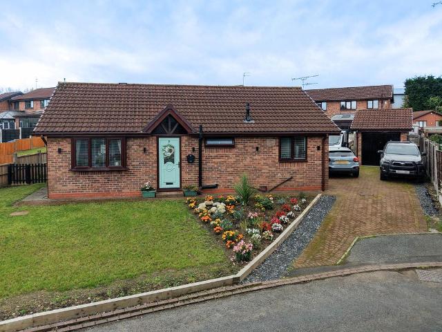Bungalow for sale in Heywood, Rochdale