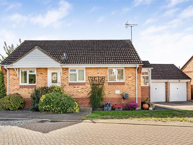 Bungalow for sale in Sawston, South Cambridgeshire
