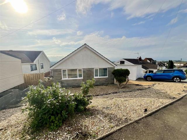 Bungalow for sale in Swiss Valley, Felinfoel