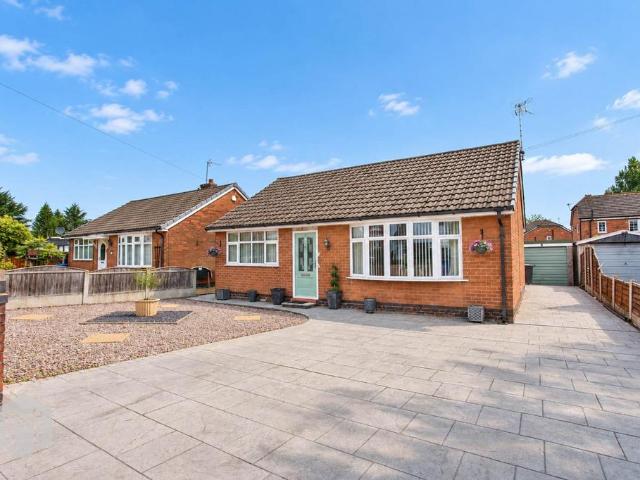 Bungalow for sale in Twiss Green, Warrington