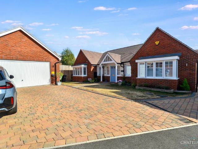 Bungalow for sale in Welford on Avon CP, Stratford-on-Avon