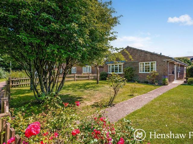 Bungalow for sale in Barton Stacey, Hampshire