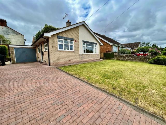 Bungalow for sale in Whitchurch, Shropshire
