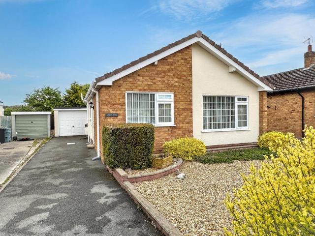 Bungalow for sale in Abergele, Wales