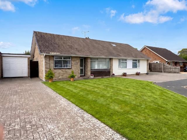 Bungalow for sale in New Alresford, Hampshire