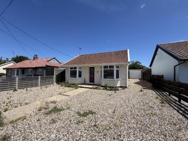 Bungalow for sale in Eastbridge, Suffolk