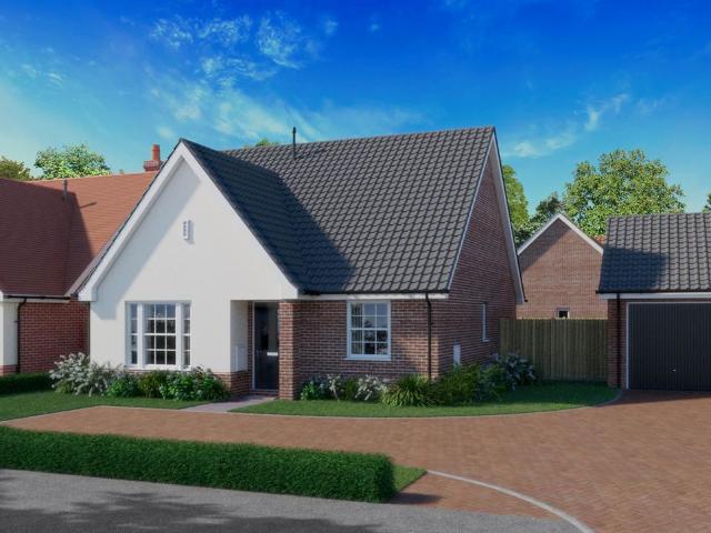 Bungalow for sale in Crostwick, Norfolk
