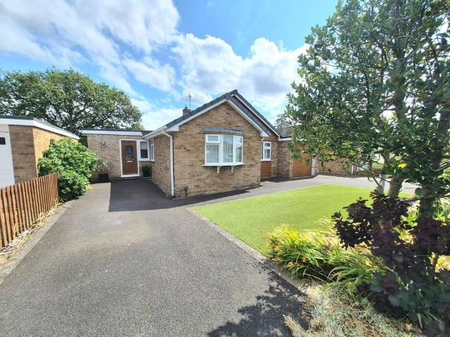 Bungalow for sale in Hightown, Congleton