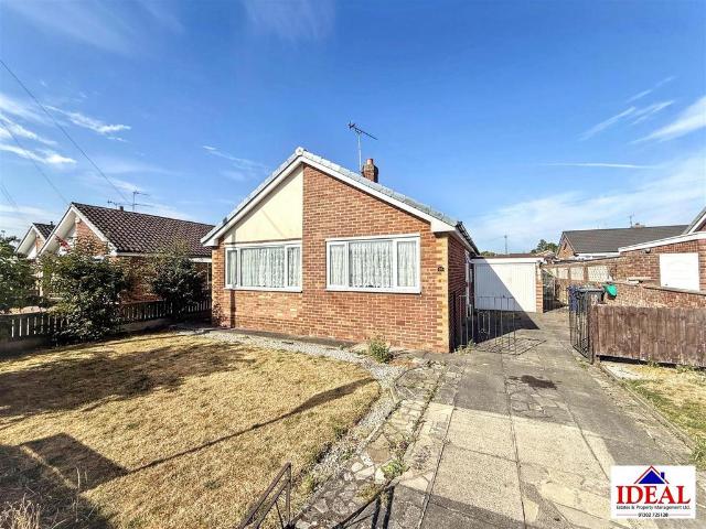 Bungalow for sale in Skellow, South Yorkshire