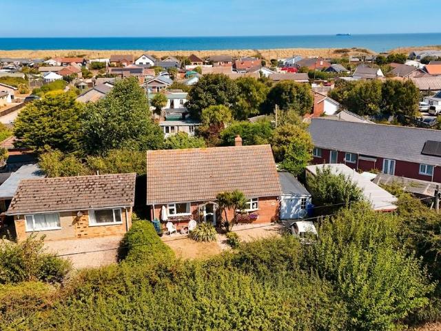 Bungalow for sale in Comers, Norfolk