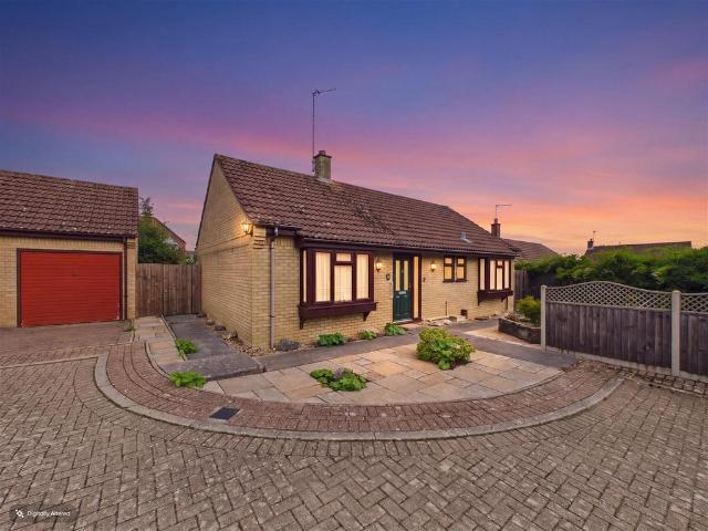 Bungalow for sale in Reepham, Crostwick
