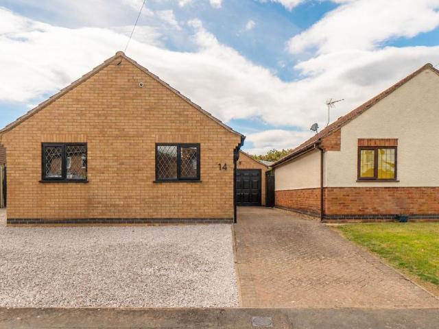 Bungalow for sale in Lash Hill, Barton