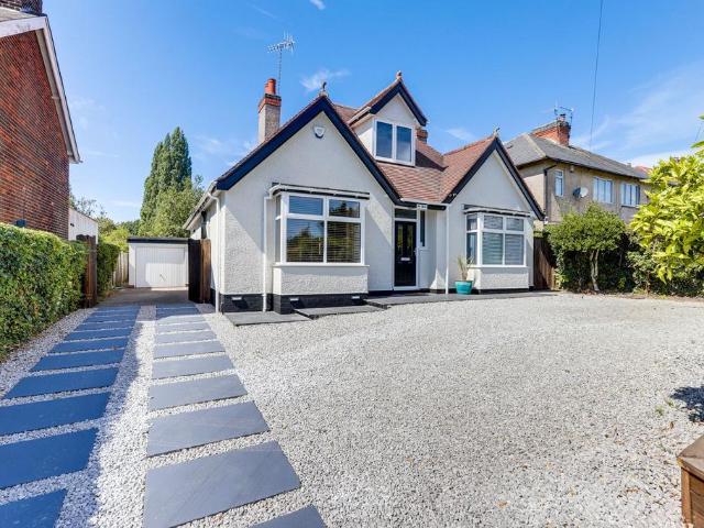 Bungalow for sale in Hucknall, East Midlands