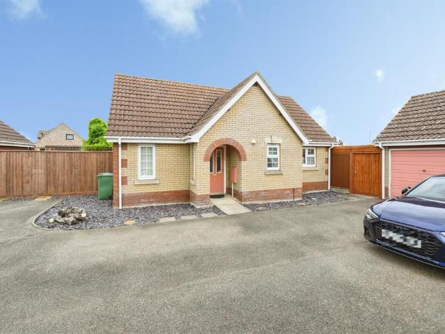 Bungalow for sale in Four Gotes, Cambridgeshire