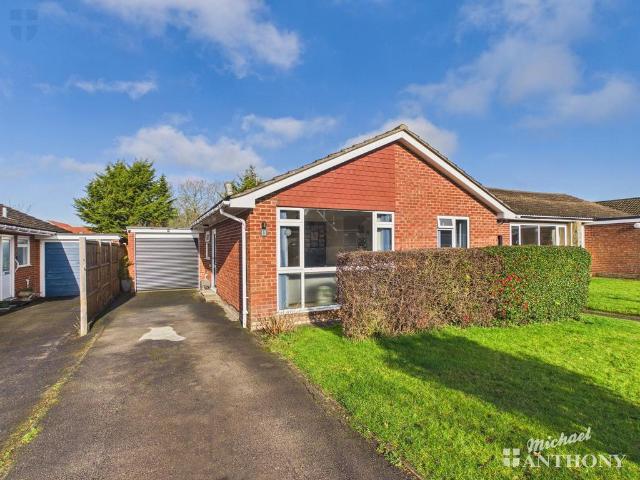 Bungalow for sale in Stoke Mandeville, Isle Of Man