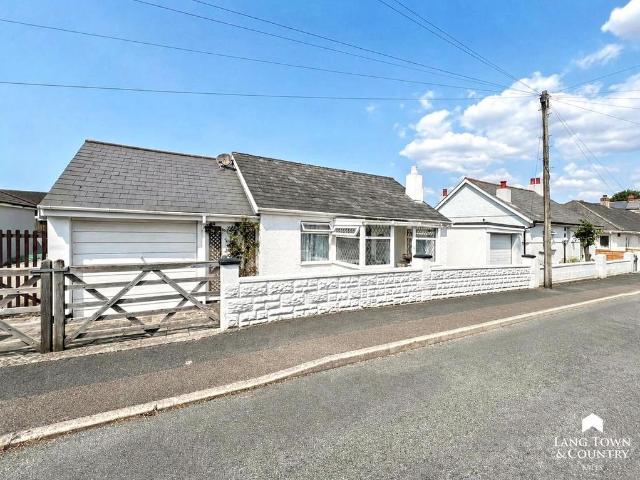 Bungalow for sale in Hooe, Mount Wise