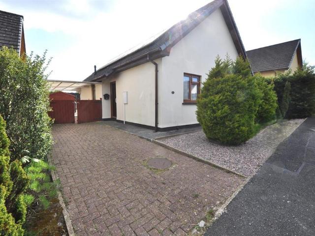 Bungalow for sale in St Clears, Wales