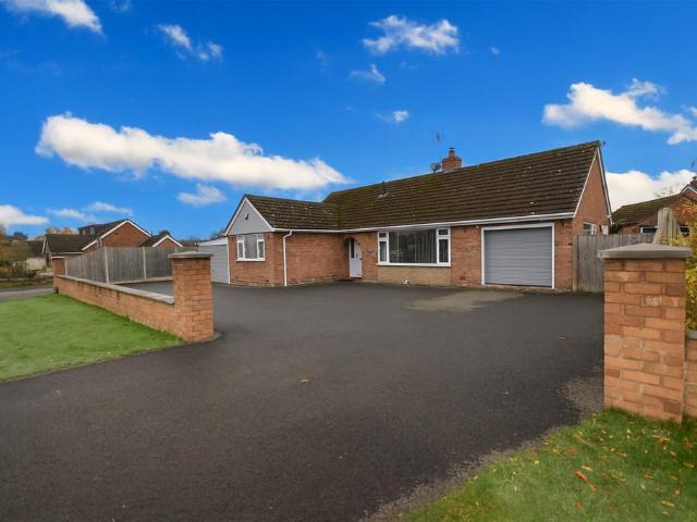 Bungalow for sale in Whitchurch Urban, Whitchurch