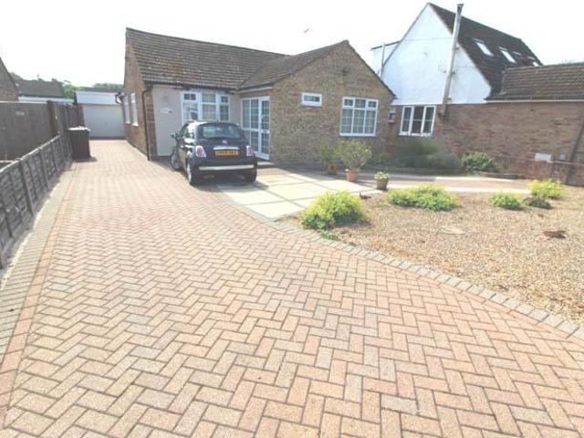 Bungalow for sale in Dale Hill, Essex