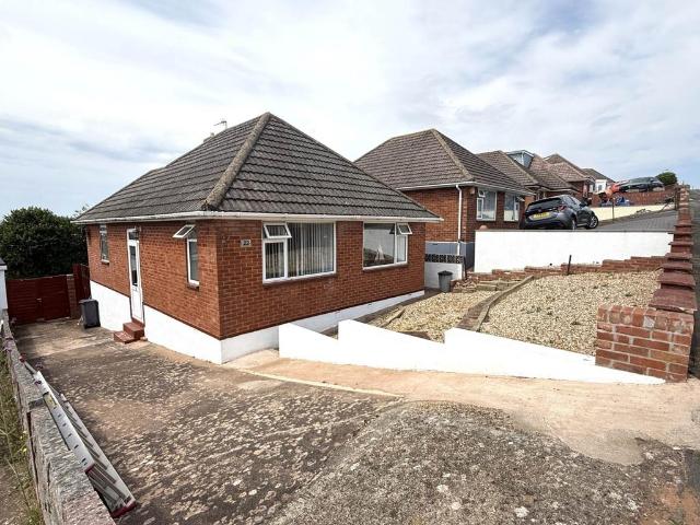 Bungalow for sale in Hulham, Budlake