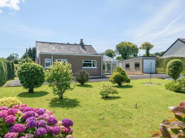 Bungalow for sale in Moorhaven Village, Strode