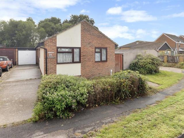 Bungalow for sale in Polegate, Cross In Hand