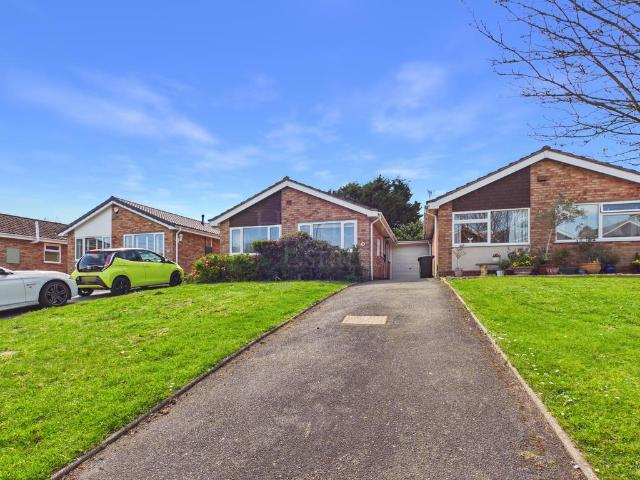 Bungalow for sale in Rushock, Worcestershire