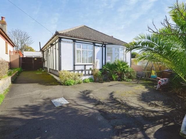Bungalow for sale in Port Solent, City Of Portsmouth