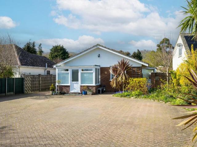 Bungalow for sale in Ramsey and Parkeston, Dale Hill