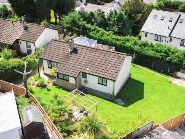 Bungalow for sale in Mochdre, Wales