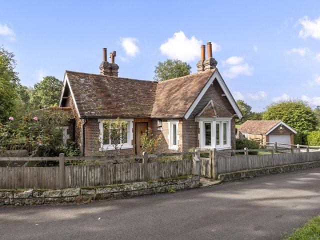 Bungalow for sale in Buckham Hill, Wealden