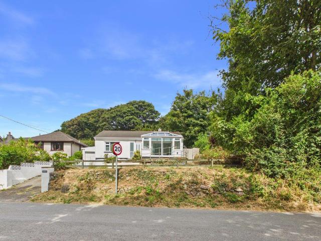 Bungalow for sale in Lanner, Cornwall