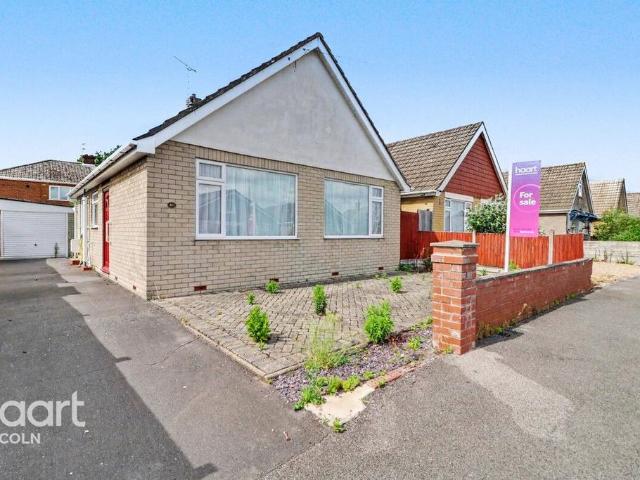 Bungalow for sale in Hartsholme, Brayford