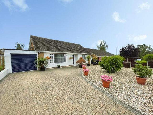 Bungalow for sale in Chedburgh, Suffolk
