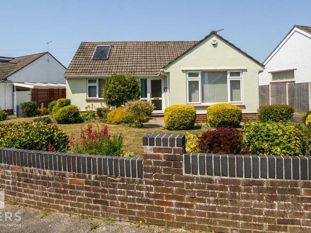 Bungalow for sale in Wareham Town, Arne