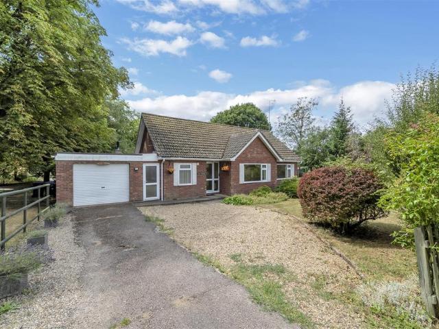 Bungalow for sale in Chedburgh, Suffolk